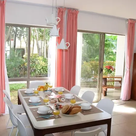 Summer Tip Villa Van Gogh With Sportclub